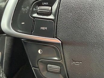 Citroen DS4 2.0 HDi DStyle Hatchback 5dr Diesel Auto Euro 5 (160 ps)