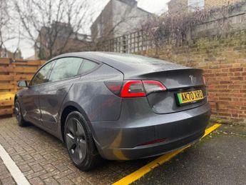 Tesla Model 3 (Dual Motor) Long Range Auto 4WDE 4dr