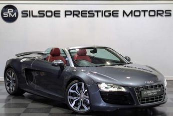 Audi R8 5.2 R8 Spyder Quattro V10 Semi-Auto 4WD 2dr