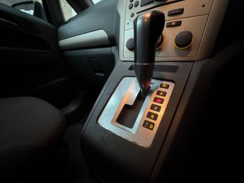 Vauxhall Zafira 1.9 CDTi Exclusiv Auto Euro 4 5dr