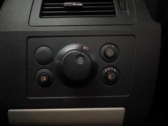 Vauxhall Zafira 1.9 CDTi Exclusiv Auto Euro 4 5dr