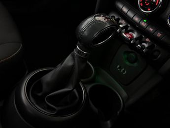 MINI Hatch 1.5 Cooper Auto Euro 6 (s/s) 3dr