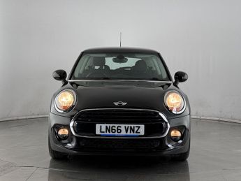 MINI Hatch 1.5 Cooper Auto Euro 6 (s/s) 3dr