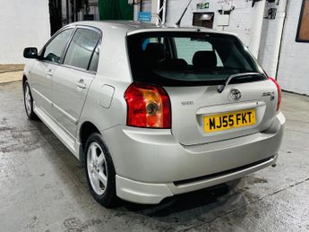 Toyota Corolla 1.6 VVT-i Colour Collection 5dr