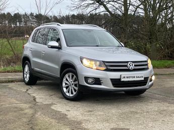 Volkswagen Tiguan 2.0 TDI BlueMotion Tech SE 4WD Euro 5 (s/s) 5dr
