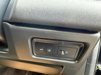 Land Rover Discovery Sport 2.0 TD4 Landmark Auto 4WD Euro 6 (s/s) 5dr