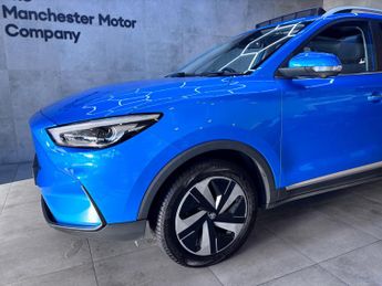 MG MG ZS 72.6kWh Trophy Connect Long Range Auto 5dr