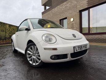 Volkswagen Beetle 2.0 S Cabriolet Auto Euro 4 2dr