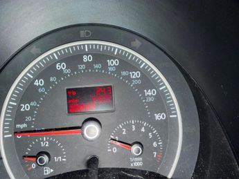 Volkswagen Beetle 2.0 S Cabriolet Auto Euro 4 2dr