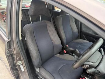 Honda Jazz 1.4 i-VTEC ES Hatchback 5dr Petrol CVT Euro 5 (99 ps)