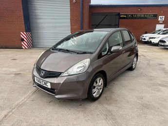 Honda Jazz 1.4 i-VTEC ES Hatchback 5dr Petrol CVT Euro 5 (99 ps)
