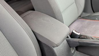 Volkswagen Golf 1.2 TSI S DSG Euro 5 5dr