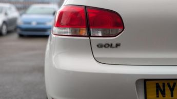 Volkswagen Golf 1.2 TSI S DSG Euro 5 5dr