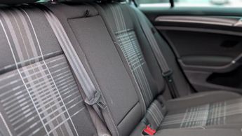 Volkswagen Golf 1.2 TSI BlueMotion Tech S Hatchback 5dr Petrol DSG Euro 5 (s/s) 