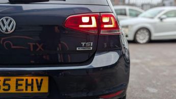 Volkswagen Golf 1.2 TSI BlueMotion Tech S Hatchback 5dr Petrol DSG Euro 5 (s/s) 