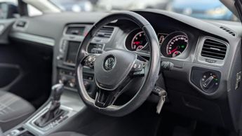 Volkswagen Golf 1.2 TSI BlueMotion Tech S Hatchback 5dr Petrol DSG Euro 5 (s/s) 