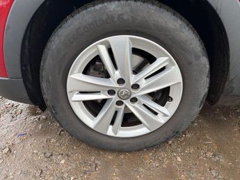 Vauxhall Grandland X 1.2 Turbo SE Auto Euro 6 (s/s) 5dr
