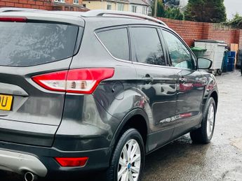 Ford Kuga 2.0 TDCi Titanium Powershift AWD Euro 6 (s/s) 5dr