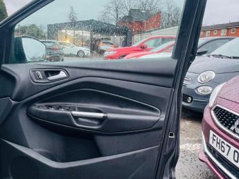 Ford Kuga 2.0 TDCi Titanium Powershift AWD Euro 6 (s/s) 5dr