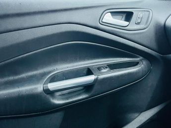 Ford Kuga 2.0 TDCi Titanium Powershift AWD Euro 6 (s/s) 5dr