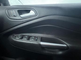 Ford Kuga 2.0 TDCi Titanium Powershift AWD Euro 6 (s/s) 5dr