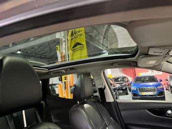 Nissan Qashqai 1.6 dCi Tekna XTRON 2WD Euro 6 (s/s) 5dr