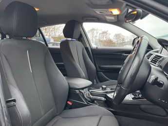 BMW 1 Series 2.0 118d Sport Auto Euro 5 (s/s) 5dr