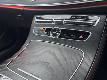 Mercedes-Benz E Class 2.0 E350 AMG Line (Premium Plus) Coupe 2dr Petrol G-Tronic+ Euro