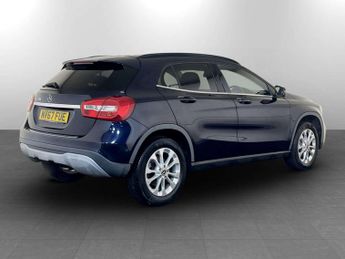Mercedes-Benz GLA 1.6 GLA200 SE (Executive) SUV 5dr Petrol 7G-DCT Euro 6 (s/s) (15