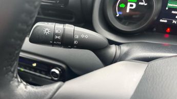 Toyota Yaris 1.5 VVT-h Design E-CVT Euro 6 (s/s) 5dr