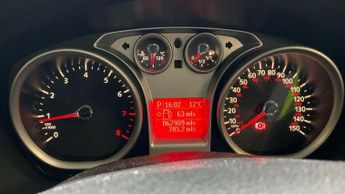 Ford Focus 1.6 Zetec 5dr