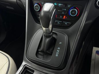 Ford Kuga 2.0 TDCi Vignale Powershift AWD Euro 6 (s/s) 5dr