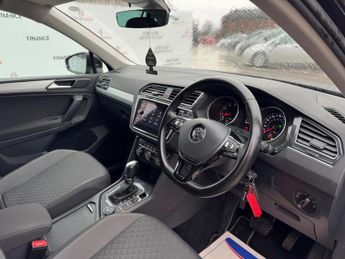 Volkswagen Tiguan 1.4 TSI SE Navigation DSG 4Motion Euro 6 (s/s) 5dr