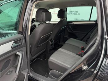 Volkswagen Tiguan 1.4 TSI SE Navigation DSG 4Motion Euro 6 (s/s) 5dr