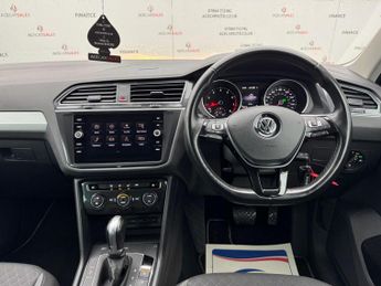 Volkswagen Tiguan 1.4 TSI SE Navigation DSG 4Motion Euro 6 (s/s) 5dr