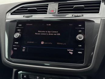 Volkswagen Tiguan 1.4 TSI SE Navigation DSG 4Motion Euro 6 (s/s) 5dr