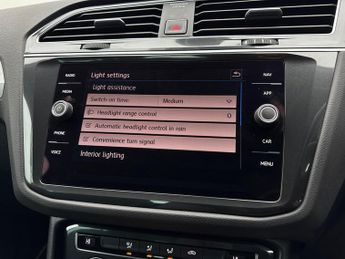 Volkswagen Tiguan 1.4 TSI SE Navigation DSG 4Motion Euro 6 (s/s) 5dr