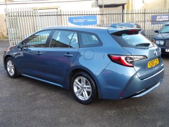 Toyota Corolla 1.8 VVT-h Icon Touring Sports CVT Euro 6 (s/s) 5dr