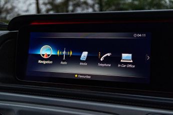 Mercedes-Benz G Class 2.9 G400d AMG Line (Premium Plus) G-Tronic 4MATIC Euro 6 (s/s) 5