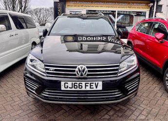 Volkswagen Touareg 3.0 TDI V6 BlueMotion Tech R-Line Tiptronic 4WD Euro 6 (s/s) 5dr
