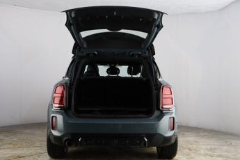 MINI Countryman 1.5 10kWh Cooper SE Sport Auto ALL4 Euro 6 (s/s) 5dr