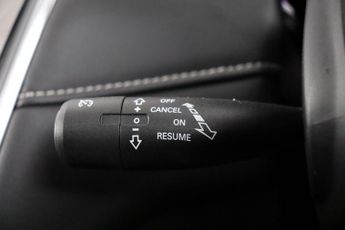 MG MG5 52.5kWh Excite Auto 5dr