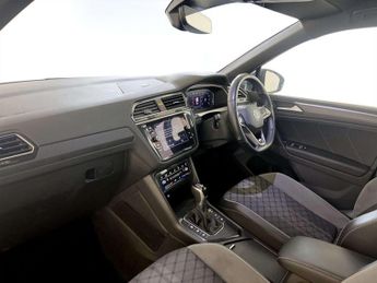 Volkswagen Tiguan 1.5 TSI R-Line SUV 5dr Petrol DSG Euro 6 (s/s) (150 ps)