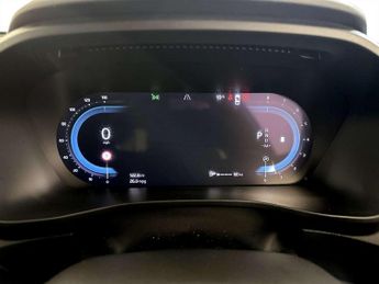 Volvo XC40 2.0 B3 MHEV Core SUV 5dr Petrol Hybrid DCT Auto Euro 6 (s/s) (16