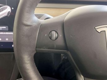 Tesla Model 3 (Dual Motor) Long Range Saloon 4dr Electric Auto 4WDE (346 ps)