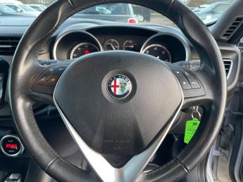 Alfa Romeo Giulietta 1.6 JTDM-2 Business Edition Euro 6 (s/s) 5dr