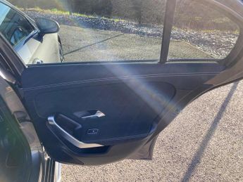 Mercedes-Benz A Class 1.3 A250e 15.6kWh AMG Line Edition (Premium Plus) 8G-DCT Euro 6 