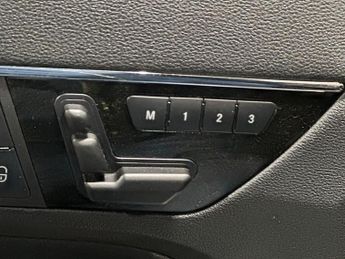 Mercedes-Benz E Class 3.0 E350 CDI V6 BlueEfficiency Sport Cabriolet G-Tronic Euro 5 2