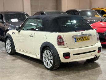 MINI Convertible 1.6 Cooper Auto Euro 4 2dr