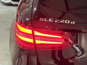 Mercedes-Benz GLC 2.1 GLC220d AMG Line (Premium) G-Tronic 4MATIC Euro 6 (s/s) 5dr